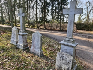 Grabanlage von Auguste Sprengel auf dem Warener Friedhof