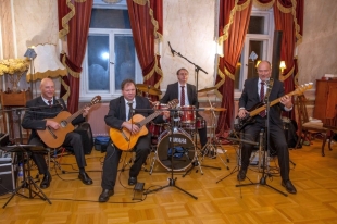 Swingband